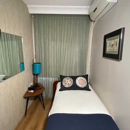 איסטמבול Four Doors Hotel מראה חיצוני תמונה