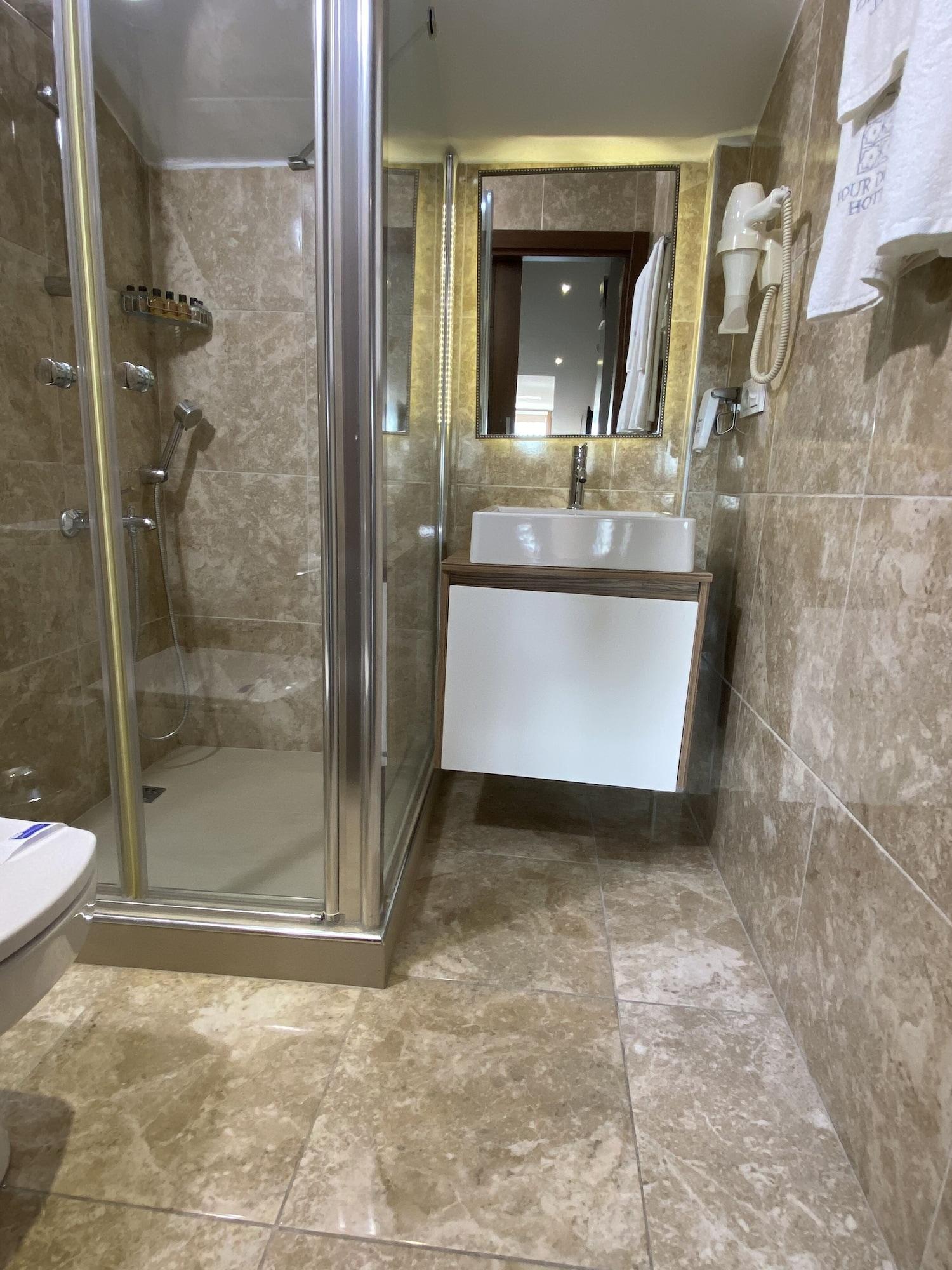 איסטמבול Four Doors Hotel מראה חיצוני תמונה