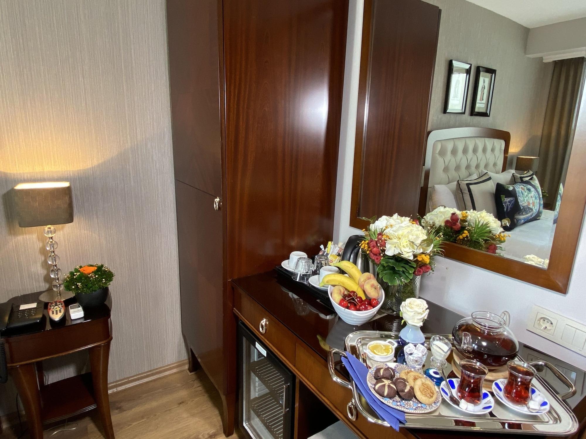 איסטמבול Four Doors Hotel מראה חיצוני תמונה